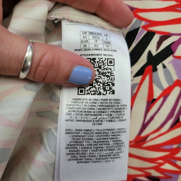 NWOT GUESS Clara Strapless Ruffle Sleeve Mini Dress Red Purple - Picture 16 of 16